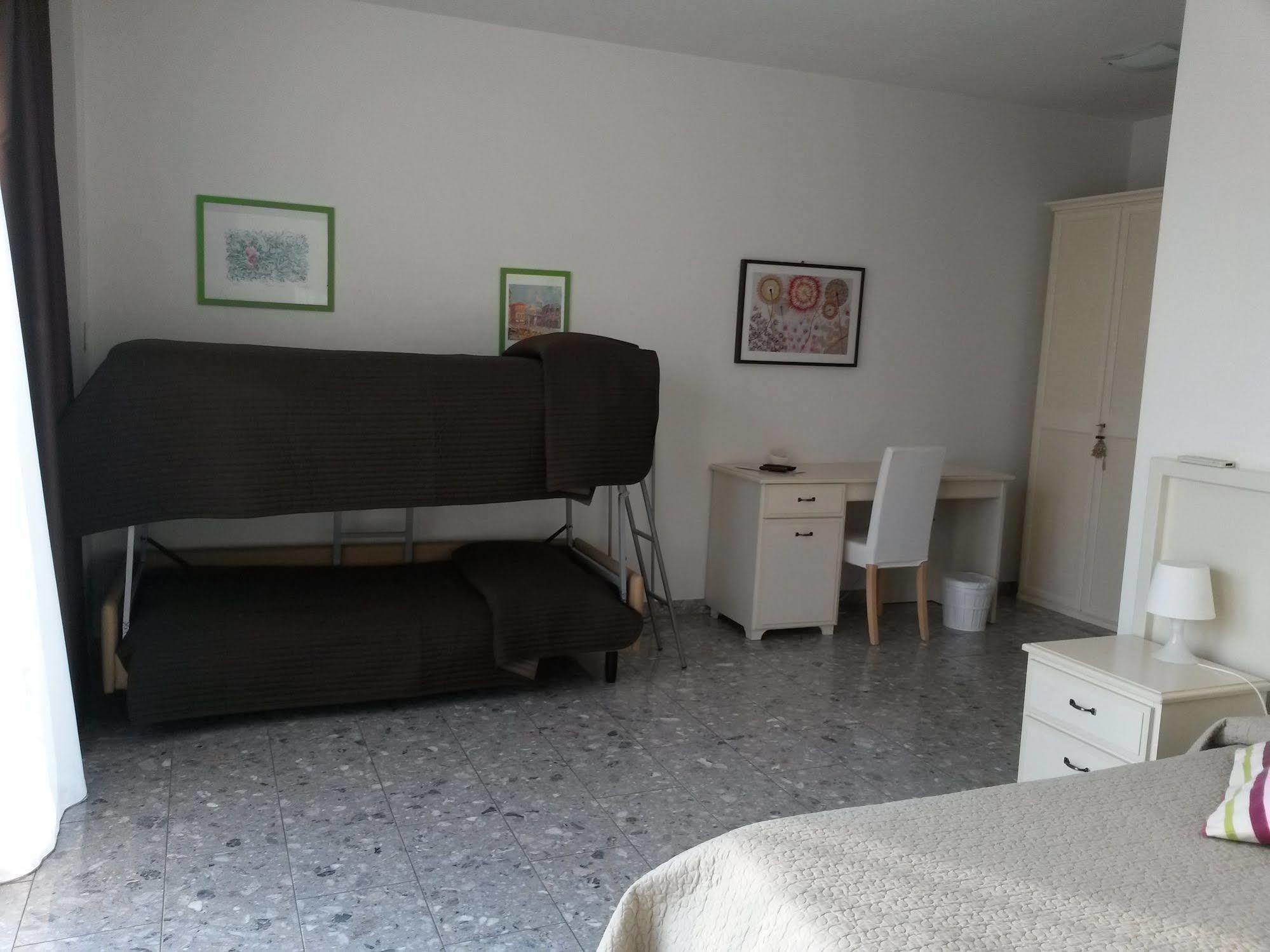 Agriturismo Camparella パストレンゴ エクステリア 写真
